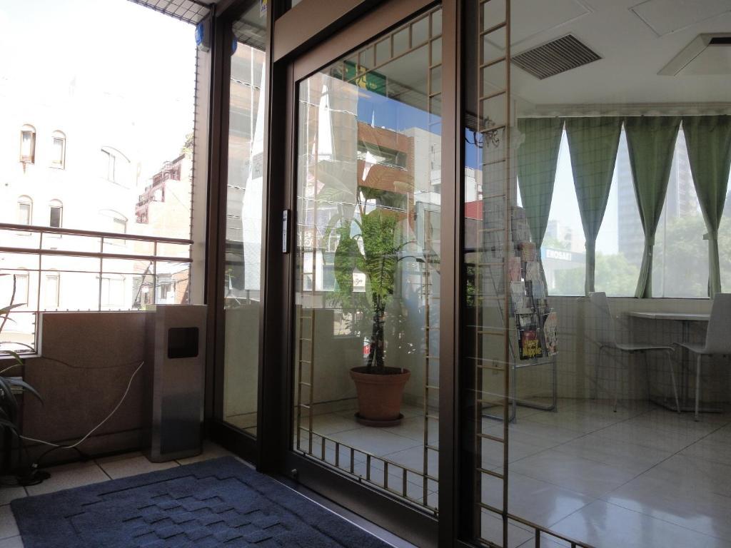 Hiroshima Rich Hotel Exteriör bild